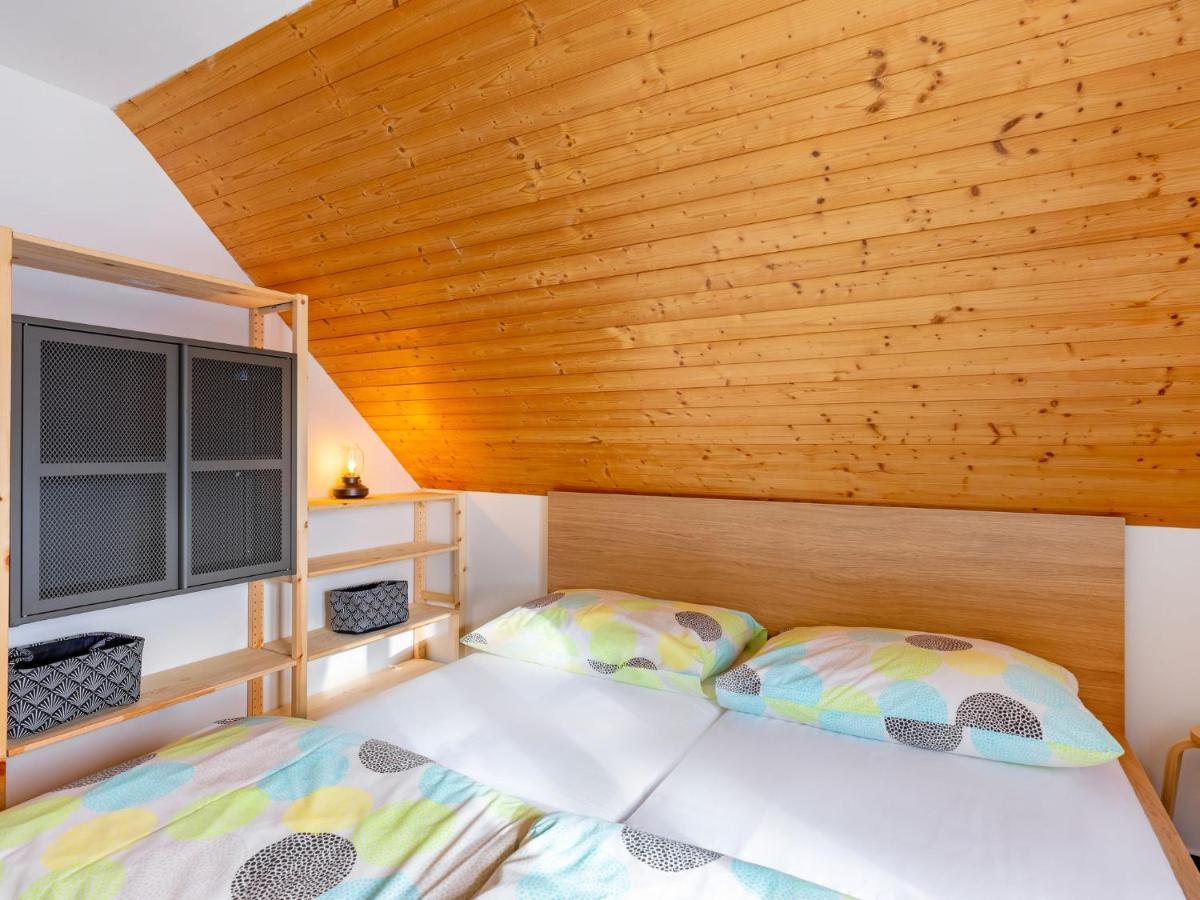 Holiday Home Holiday Hill 67 By Interhome Cista  ภายนอก รูปภาพ
