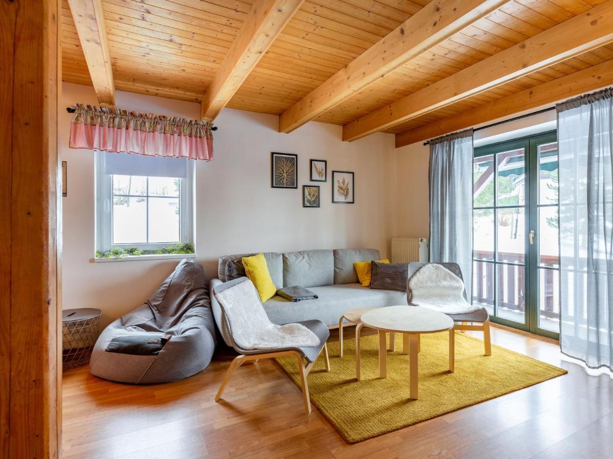 Holiday Home Holiday Hill 67 By Interhome Cista  ภายนอก รูปภาพ